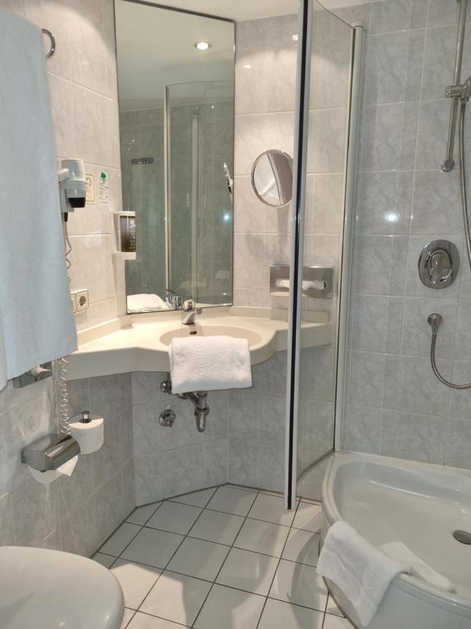 Myminga13 - & Serviced 3* Munich